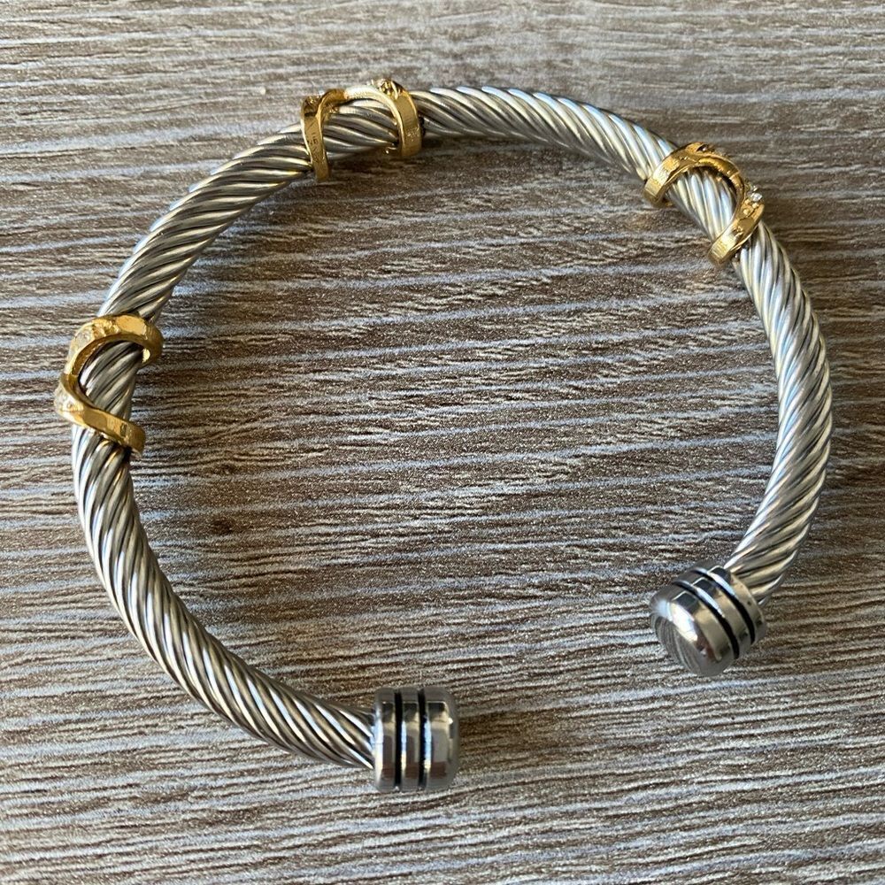 Bohemianâbraceletâ
M179 - Picture 5 of 5